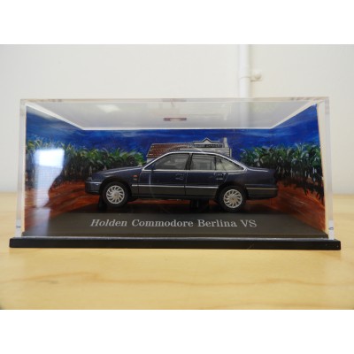 PARADISE GARAGE, 91011, VELVET BLUE METALLIC Holden Commodore Berlina VS, SCALE 1:43, DIECAST Car